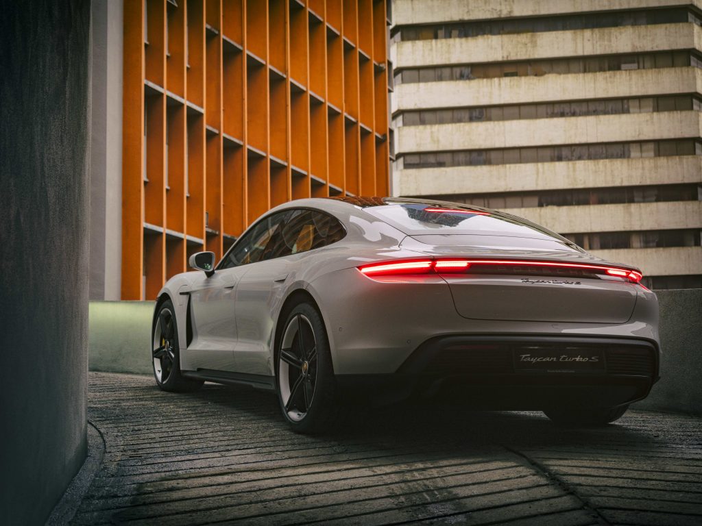 Sistem Diagnostik Digital Terintegrasi dan Protokol Kontrol Kualiti Akhir End-of-Line pada Lini Perakitan Porsche Moden