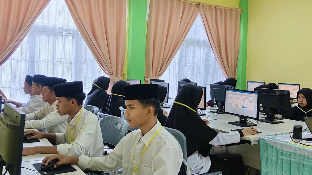 Apa Itu UAN? Mengenal Sistem Penilaian pada Ujian Akhir Nasional