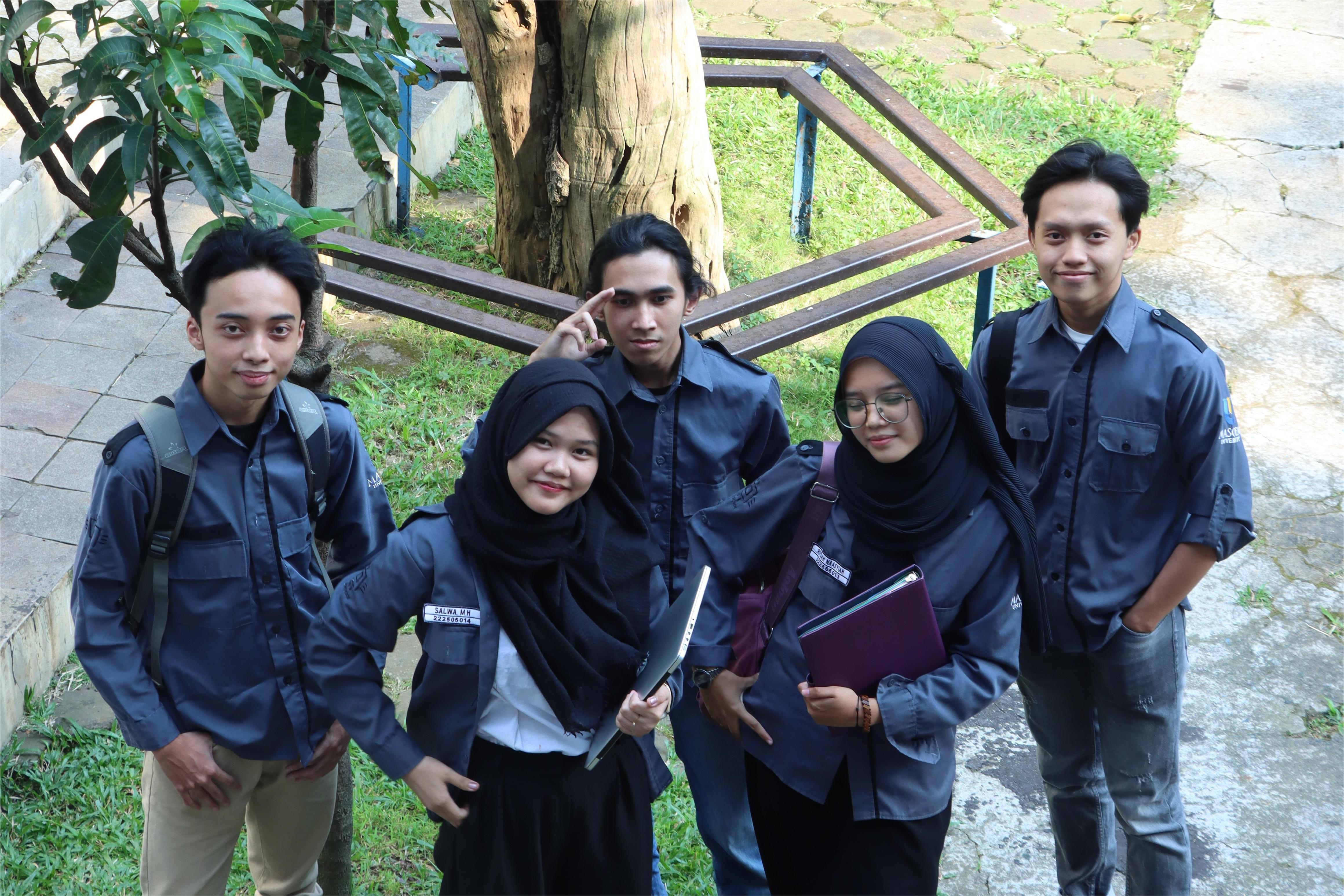 Apa Manfaat Kuliah Sambil Aktif di Organisasi Kampus?