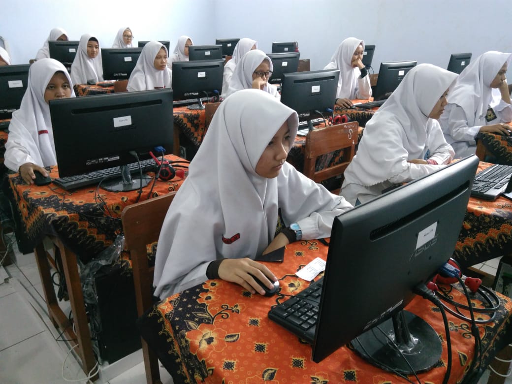 Meningkatkan Persiapan Ujian dengan Tryout Online Bahasa Inggris UNBK