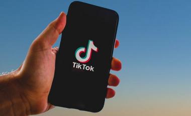 Jasa Share TikTok: Cara Efektif Memperluas Jangkauan dan Meningkatkan Engagement