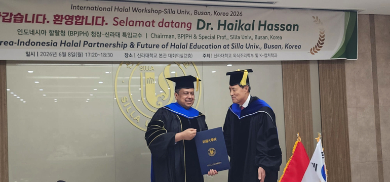 Ahmad Haikal Hassan Raih Penghargaan Internasional: Gelar Profesor Emeritus (Kehormatan) dari Silla University, Busan, Korea Selatan