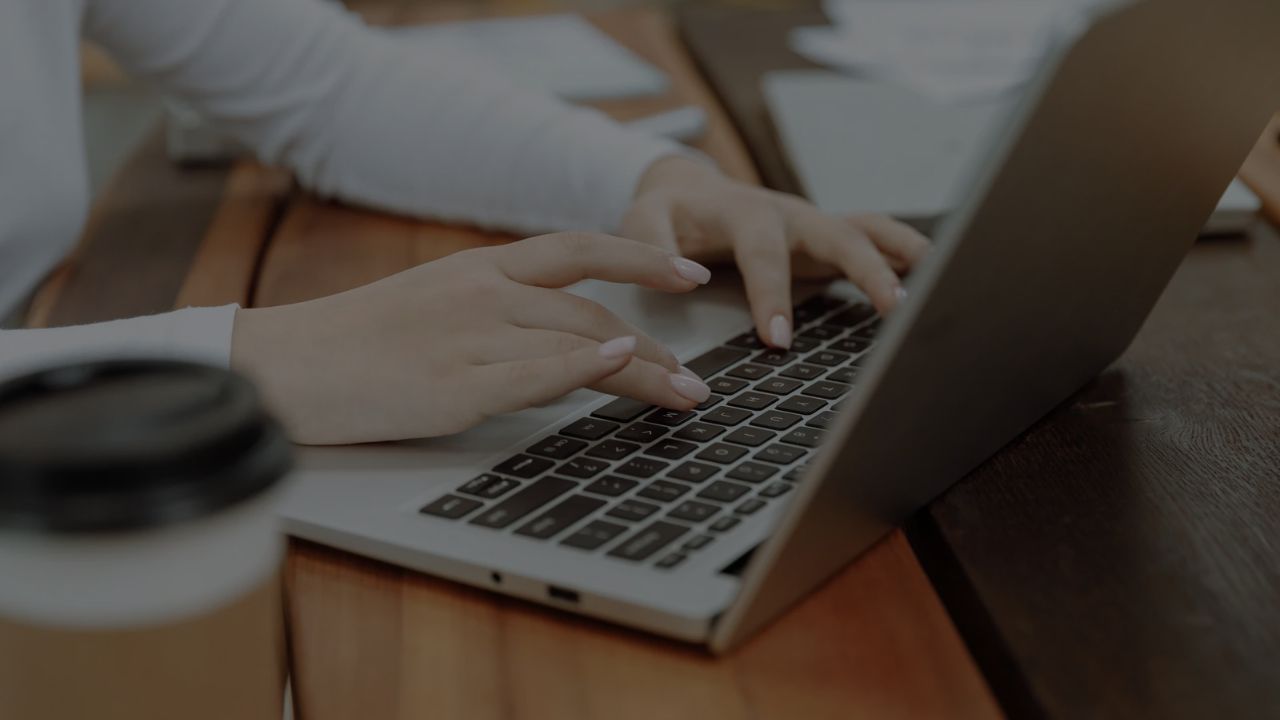 Membangun Jaringan Digital: Optimalisasi Backlink Melalui Podcast