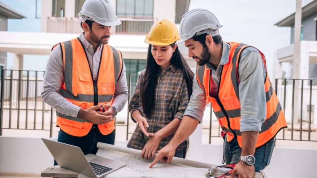Startup hingga Korporasi: Prospek Kerja Lulusan Program Studi Teknik Industri di Berbagai Bidang