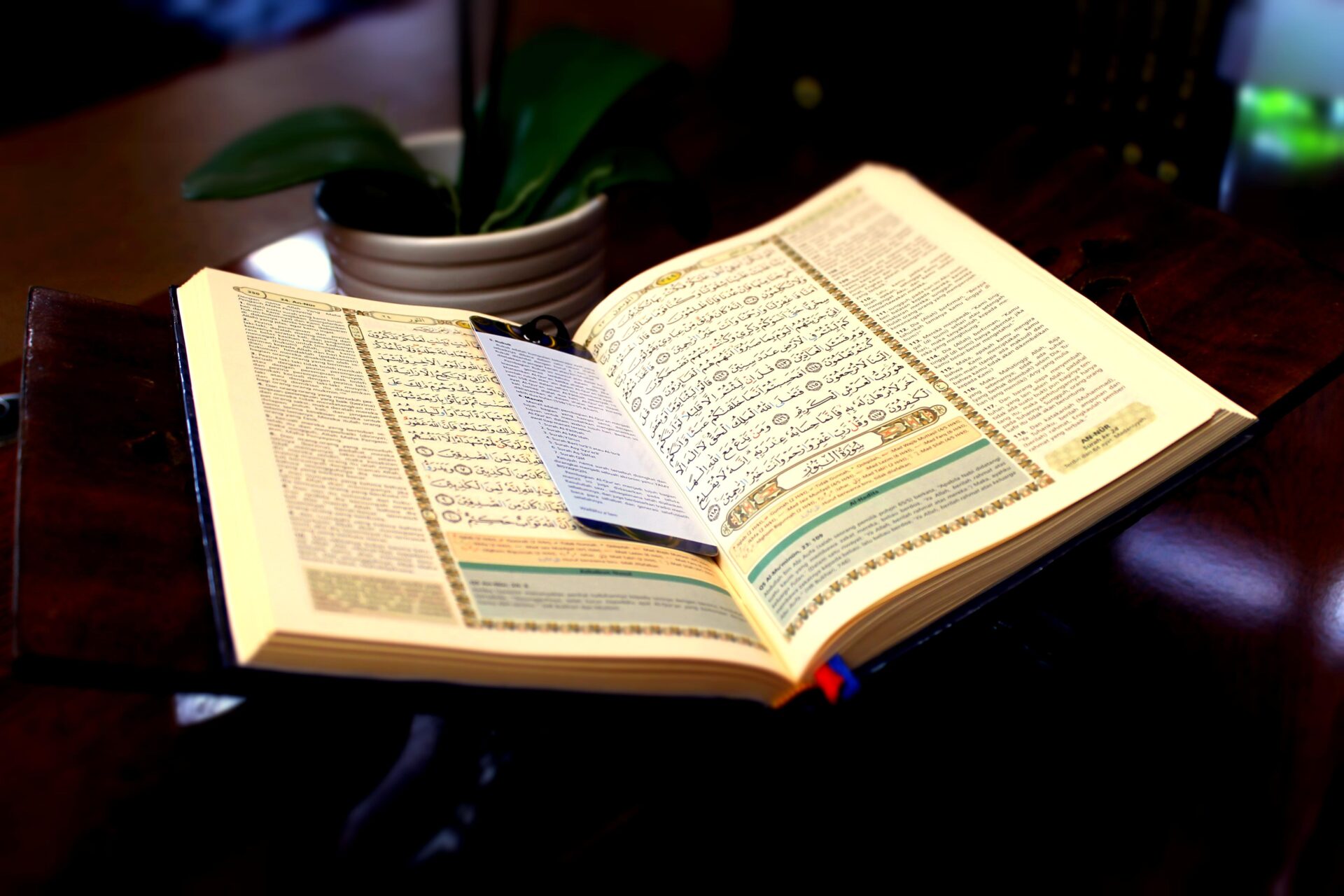 Memahami Filosofi di Balik Seragam Santri Al Masoem