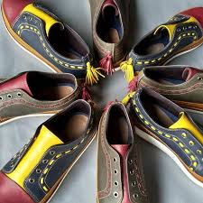 Meningkatkan Visibilitas Usaha Sepatu Handmade Melalui Sosmed