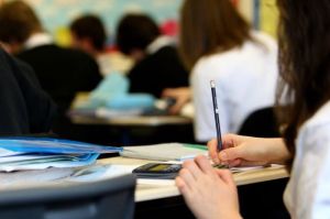 Bank Soal SMP untuk Kelas 7, 8, dan 9 Gratis sebagai Sarana Pemerataan Akses Evaluasi Pendidikan