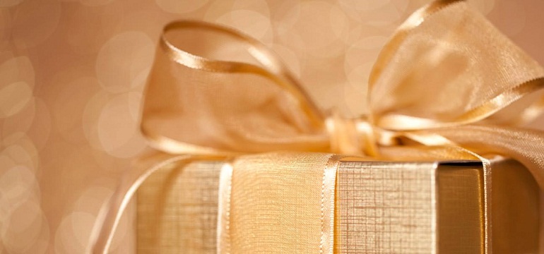 Ingin Memberi Hadiah Kepada Siapa Hari Ini?