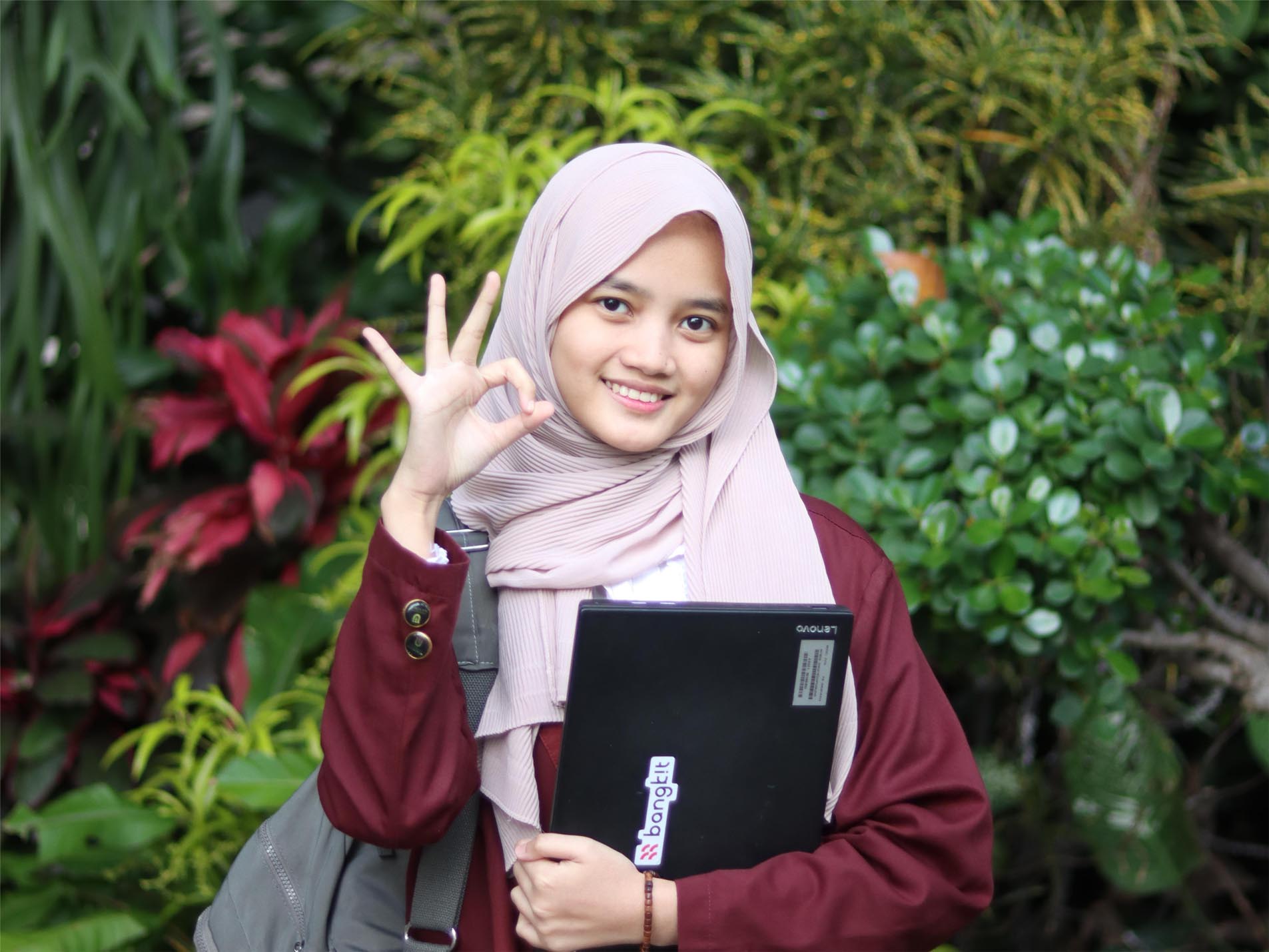 Mungkinkah Kuliah S1 Digital Bisnis Lebih Hemat Dengan Pilihan Cicilan Ringan Dibandingkan Kampus Negeri