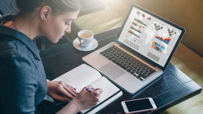 Mengapa Bimbel Online SMA Semakin Populer di Kalangan Pelajar?